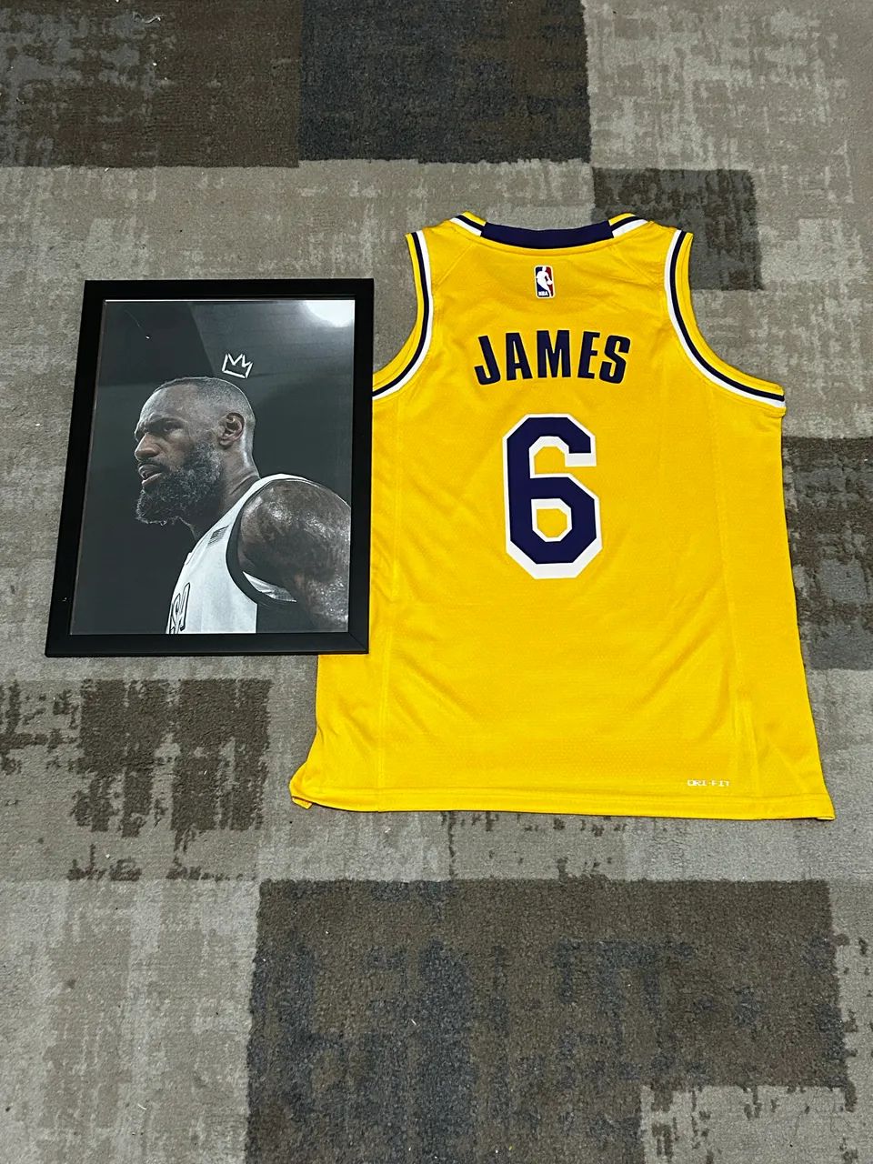 Camisa e quadro do LeBron James  - Foto 2