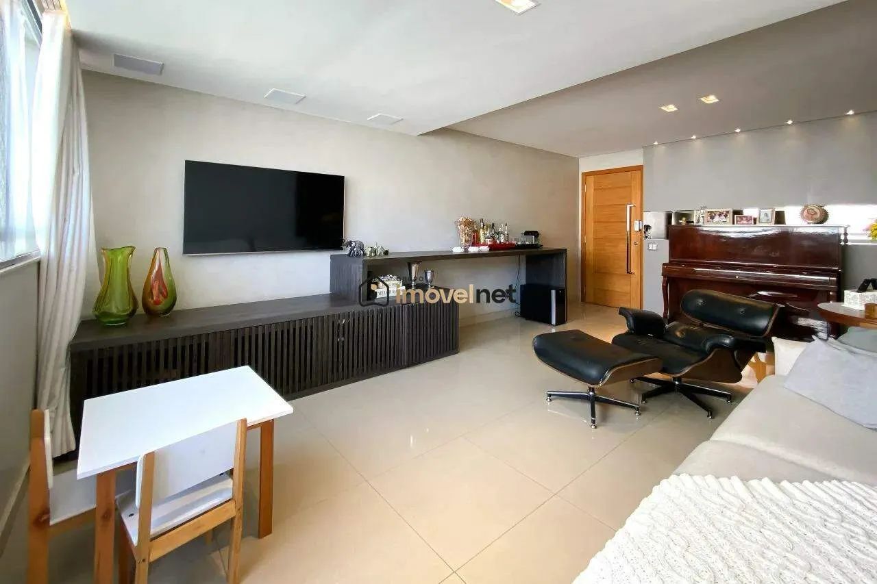 Apartamento 4 Quartos com 3 Banheiros e 2 Vagas no Buritis - Foto 2