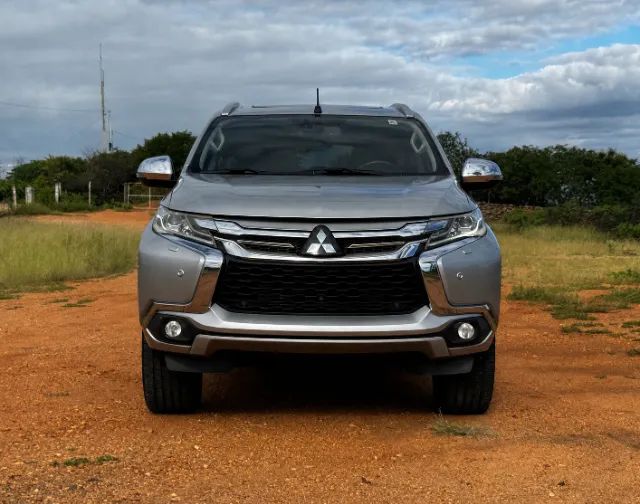 Mitsubishi Pajero 2020