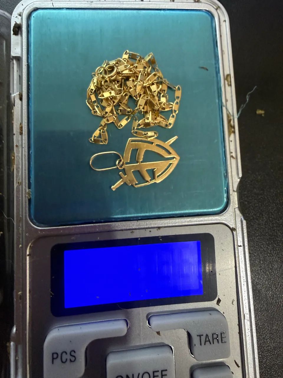 Cordão de ouro