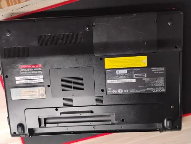  Notebook Sony Vaio  Modelo Pcg-71318l (Usado)