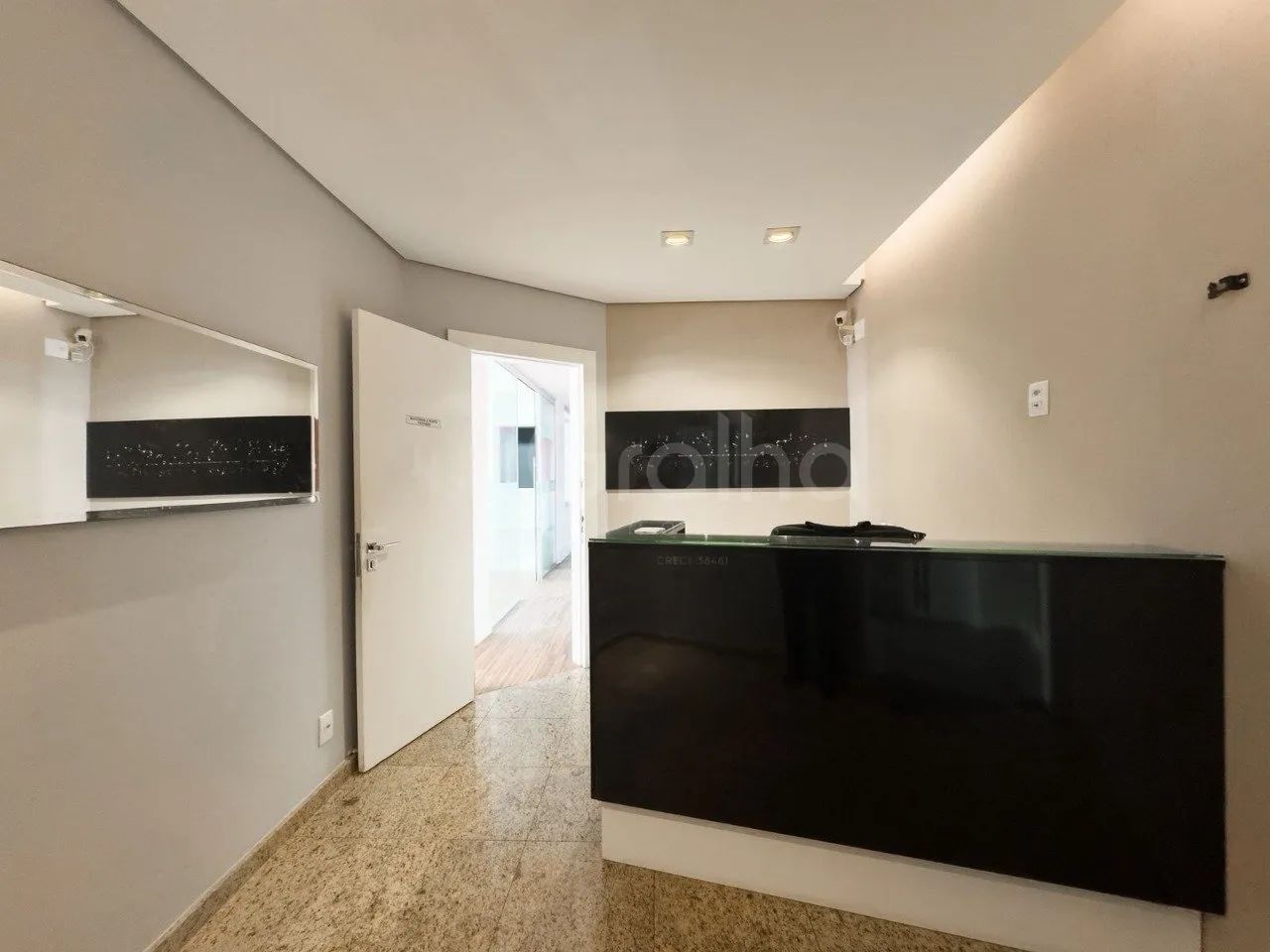Sala Comercial de 212m² no Centro - Foto 2