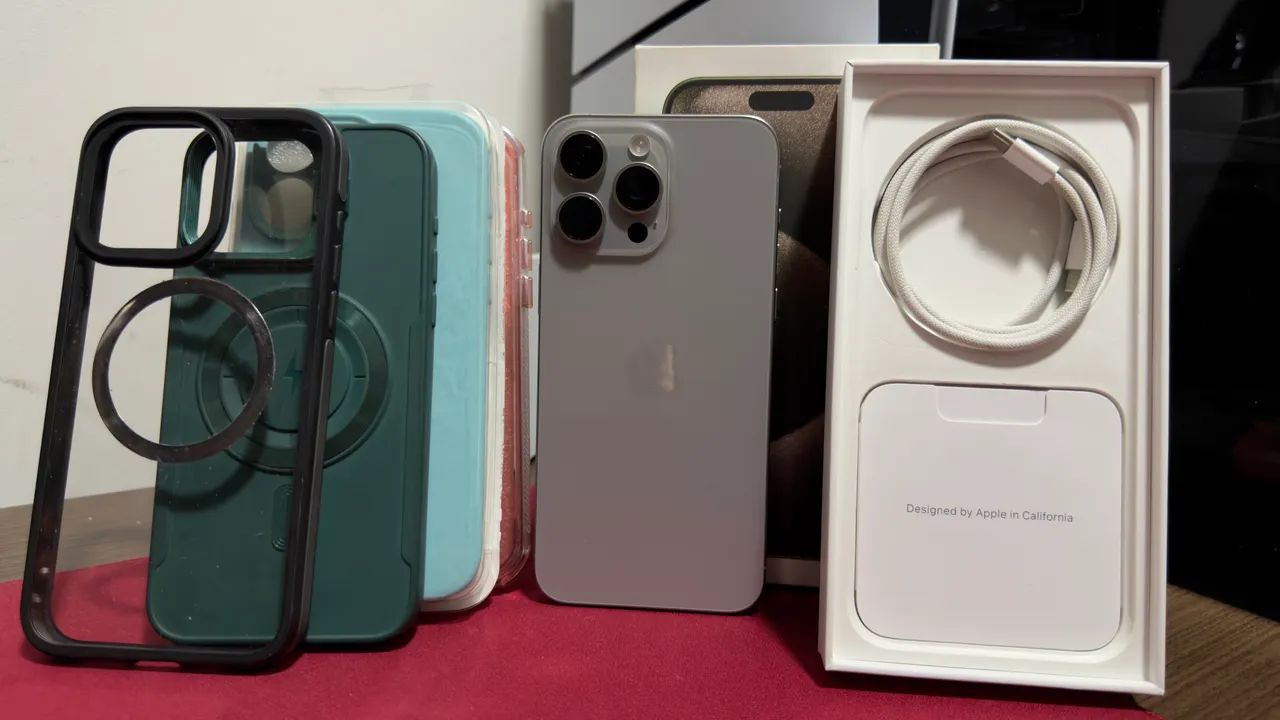 iPhone 15 Pro Max 256gb - Natural Titanium - Celulares e