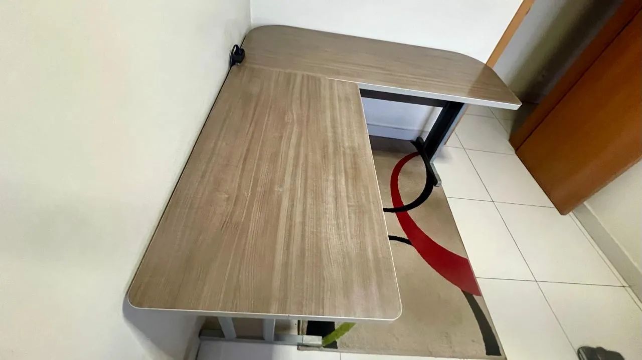 Mesa para escritório em L - Foto 2