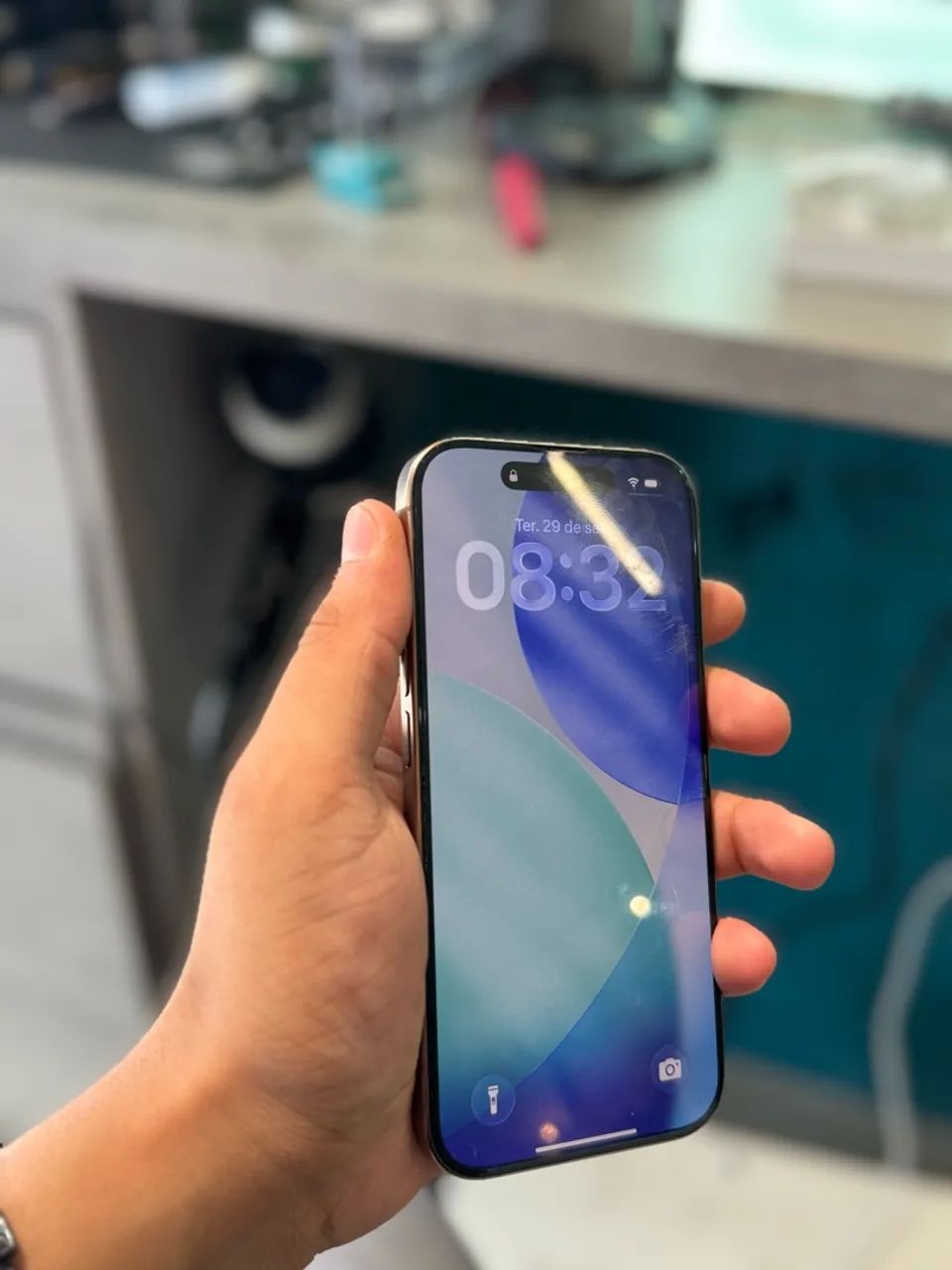 iPhone 16 pro 256gb  - Foto 2