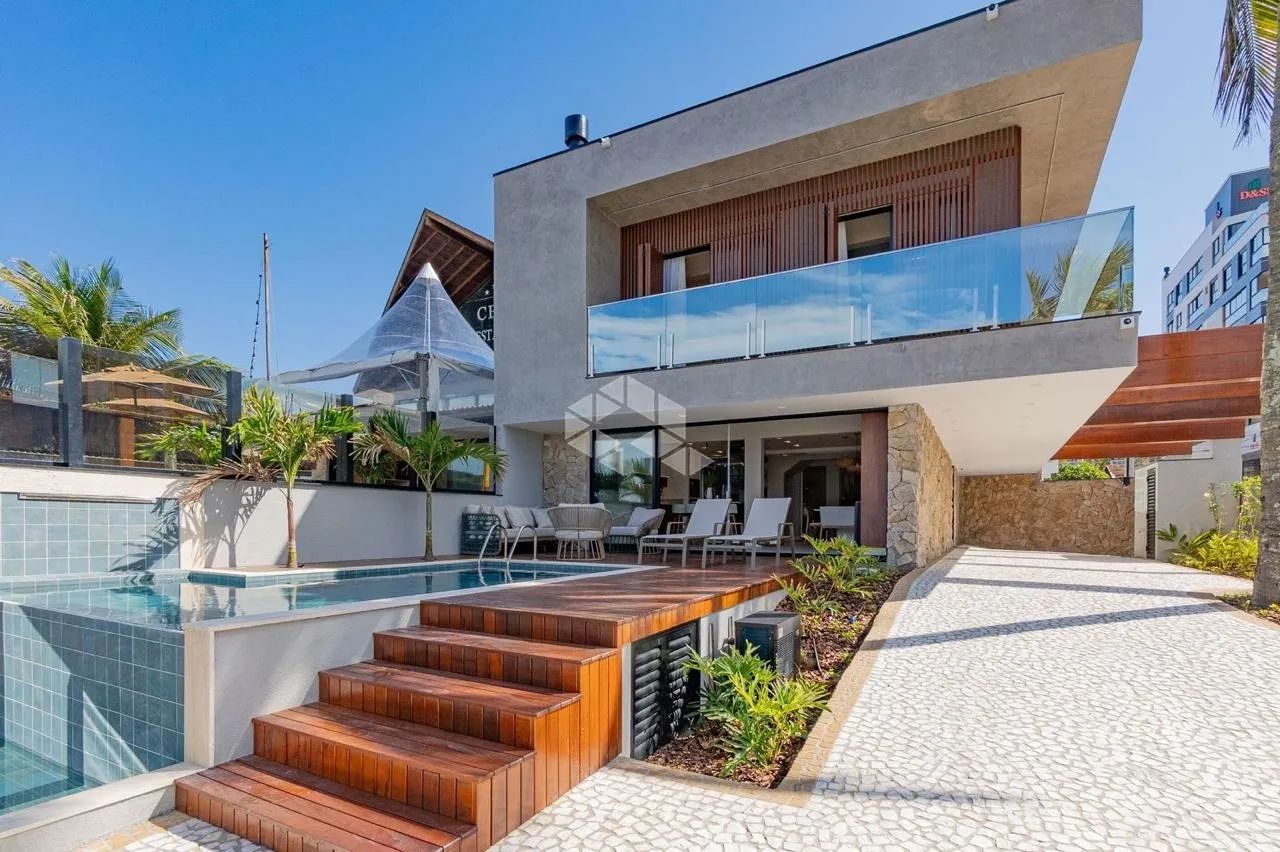 Casa Beira Mar em Bombinhas