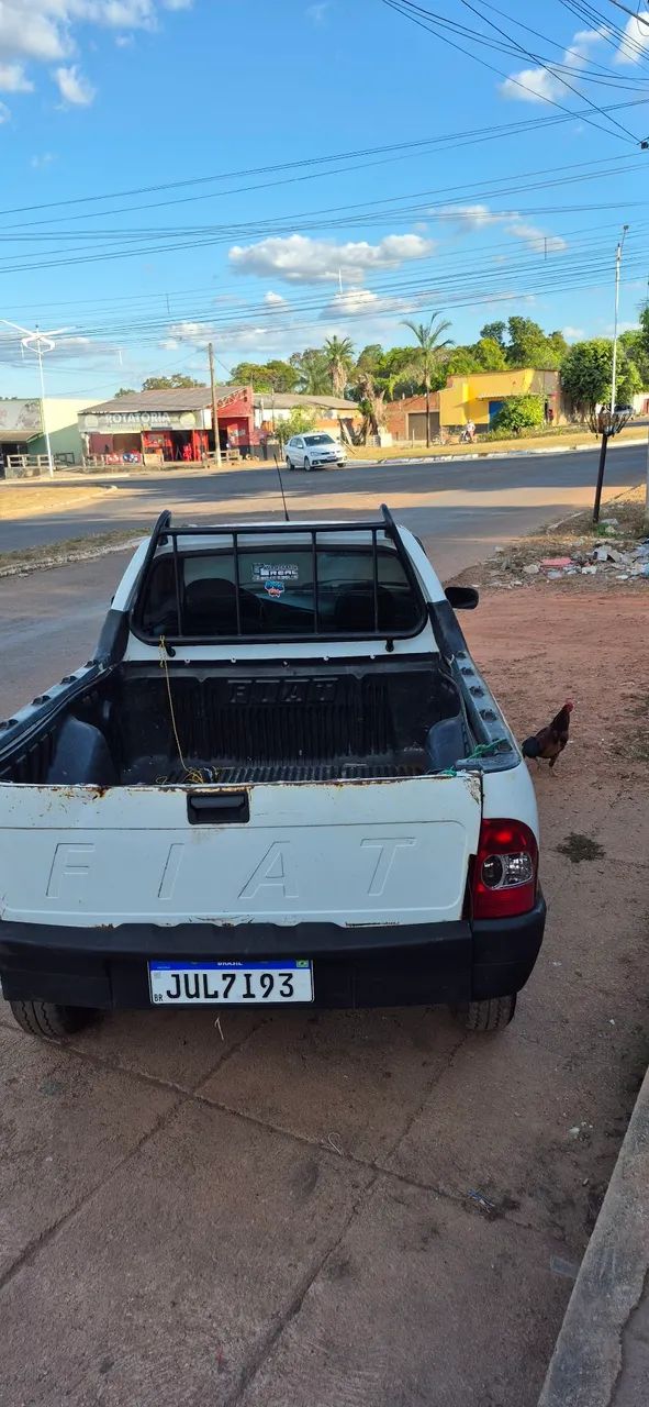 Fiat Strada 1.3 MPI Fire 8V 67cv CS 2005 - Foto 3