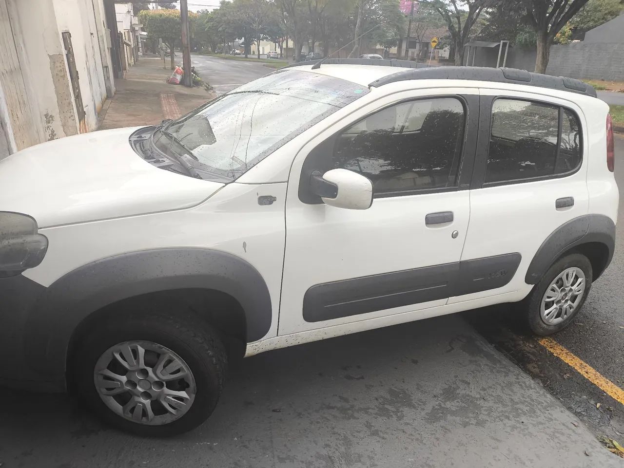 Fiat Uno WAY 1.0 EVO Fire Flex 8V 5P 2011 - Foto 2