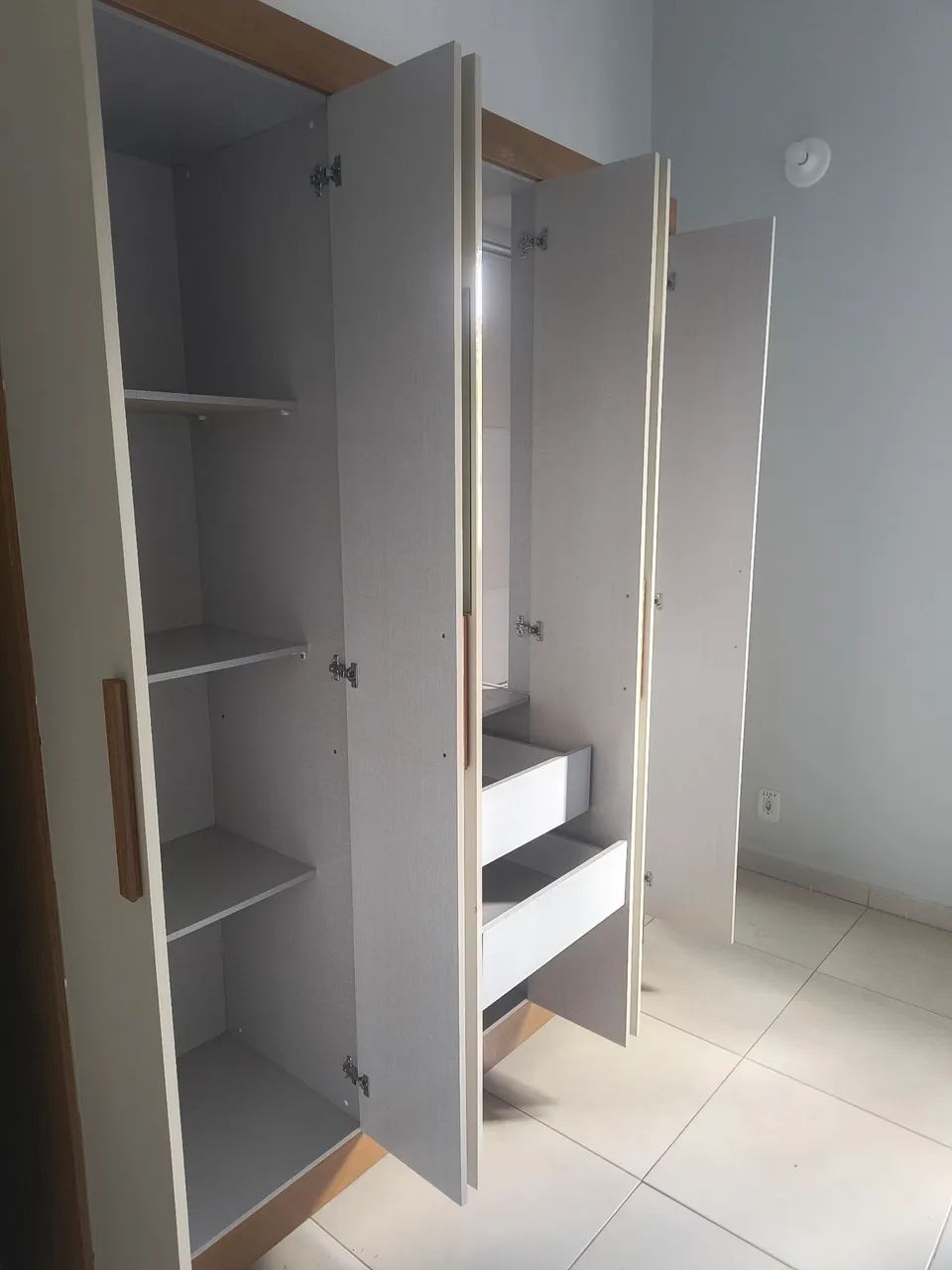 Guarda roupa casal  - Foto 3