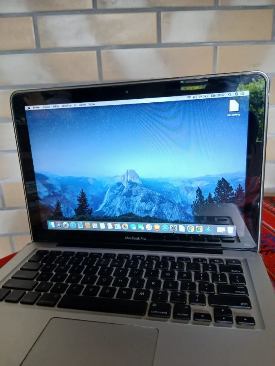 MacBook Pro 2011 | Upgrade SSD 240GB + 8GB RAM | Ótimo Estado