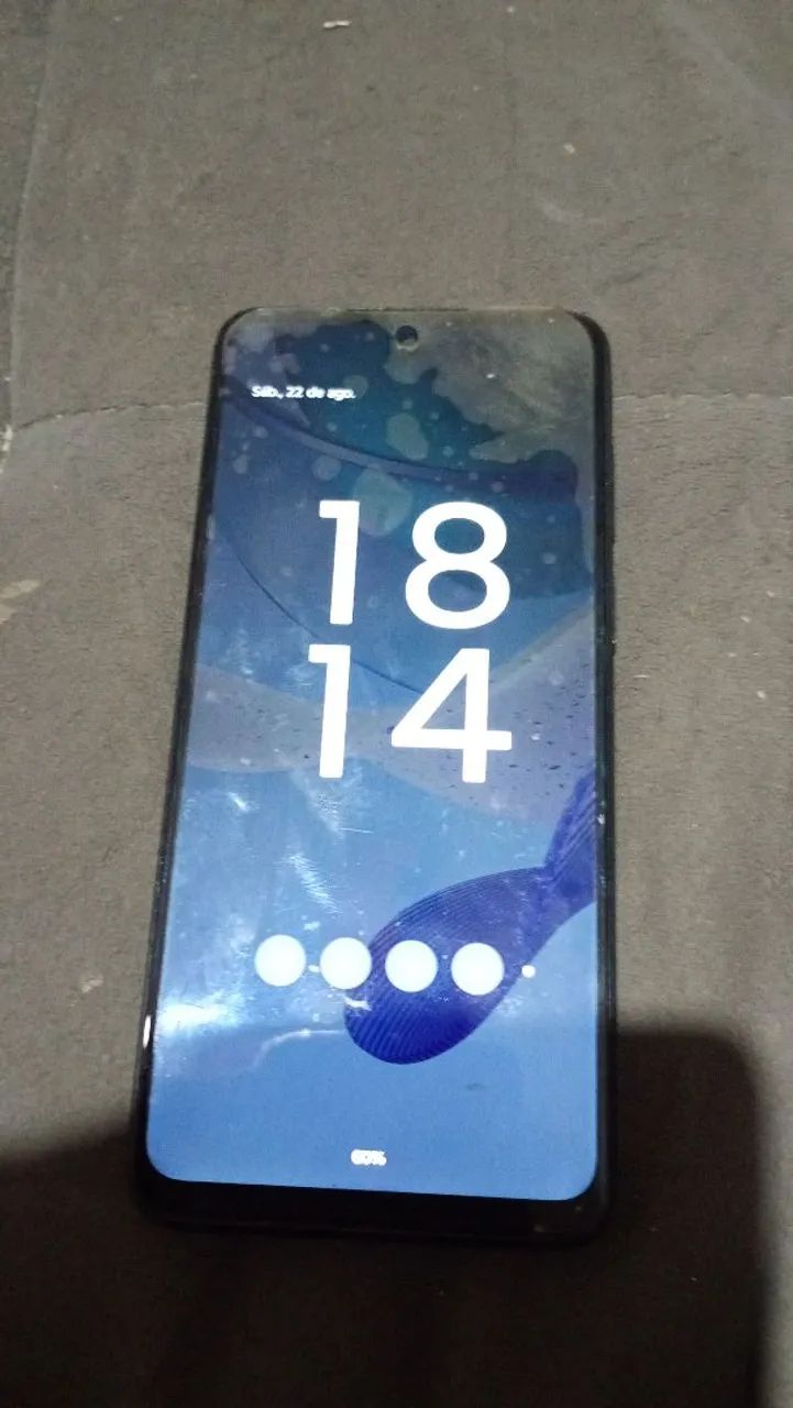 Celular motog53 semi novo de procedência.