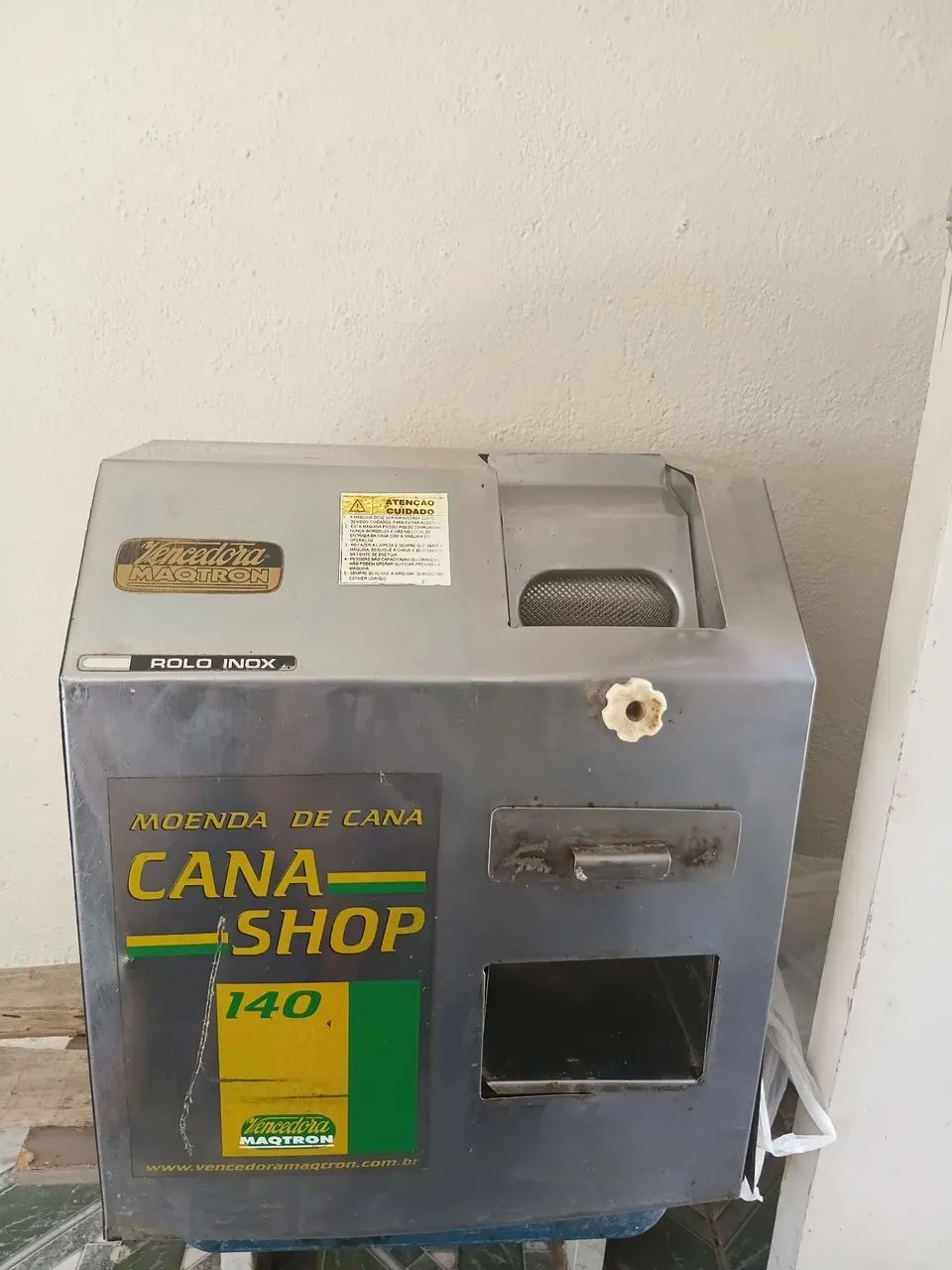 Vende se moedor de cana maqtron 