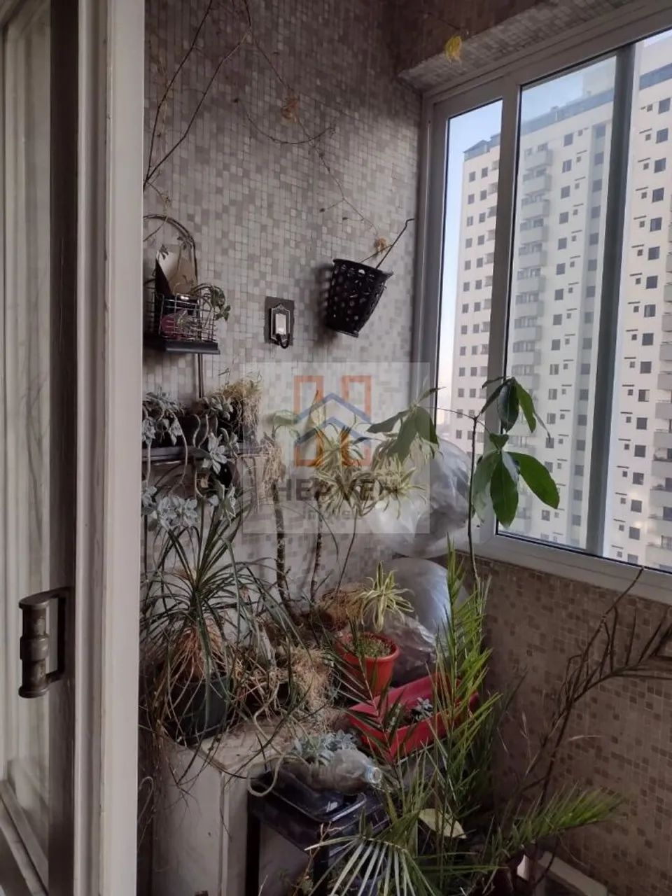ANDAR COM VISTA, SACADA AO LADO METRO - Foto 3