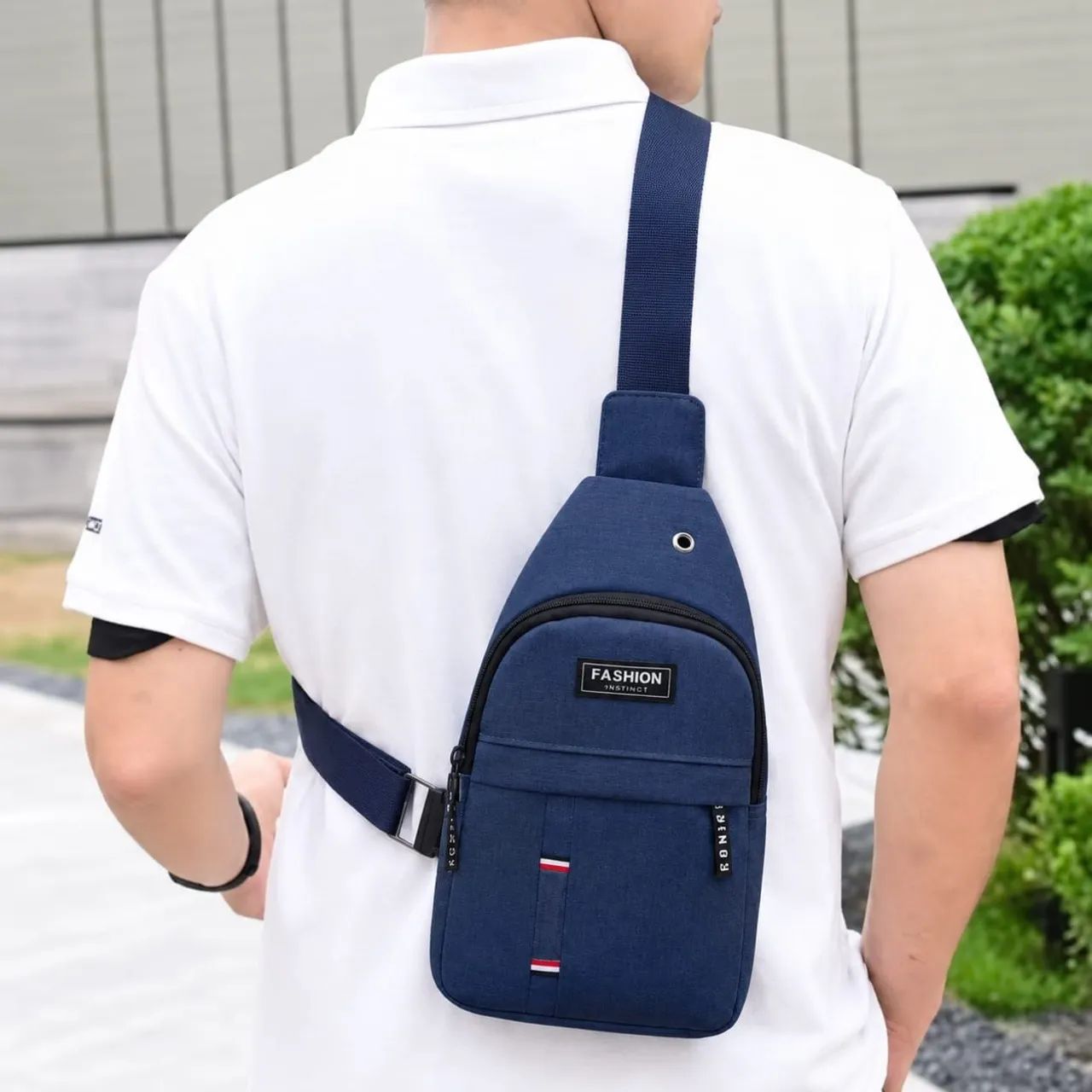 Promoção Bolsa Mini MochilaTransversal  Compacta, Prática e Estilosa - Foto 2
