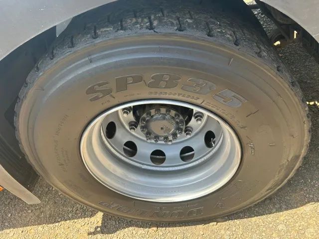 Caminhão Volvo Fh 460 Globetrotter I-Shift 6x4 - 2017 - Foto 8