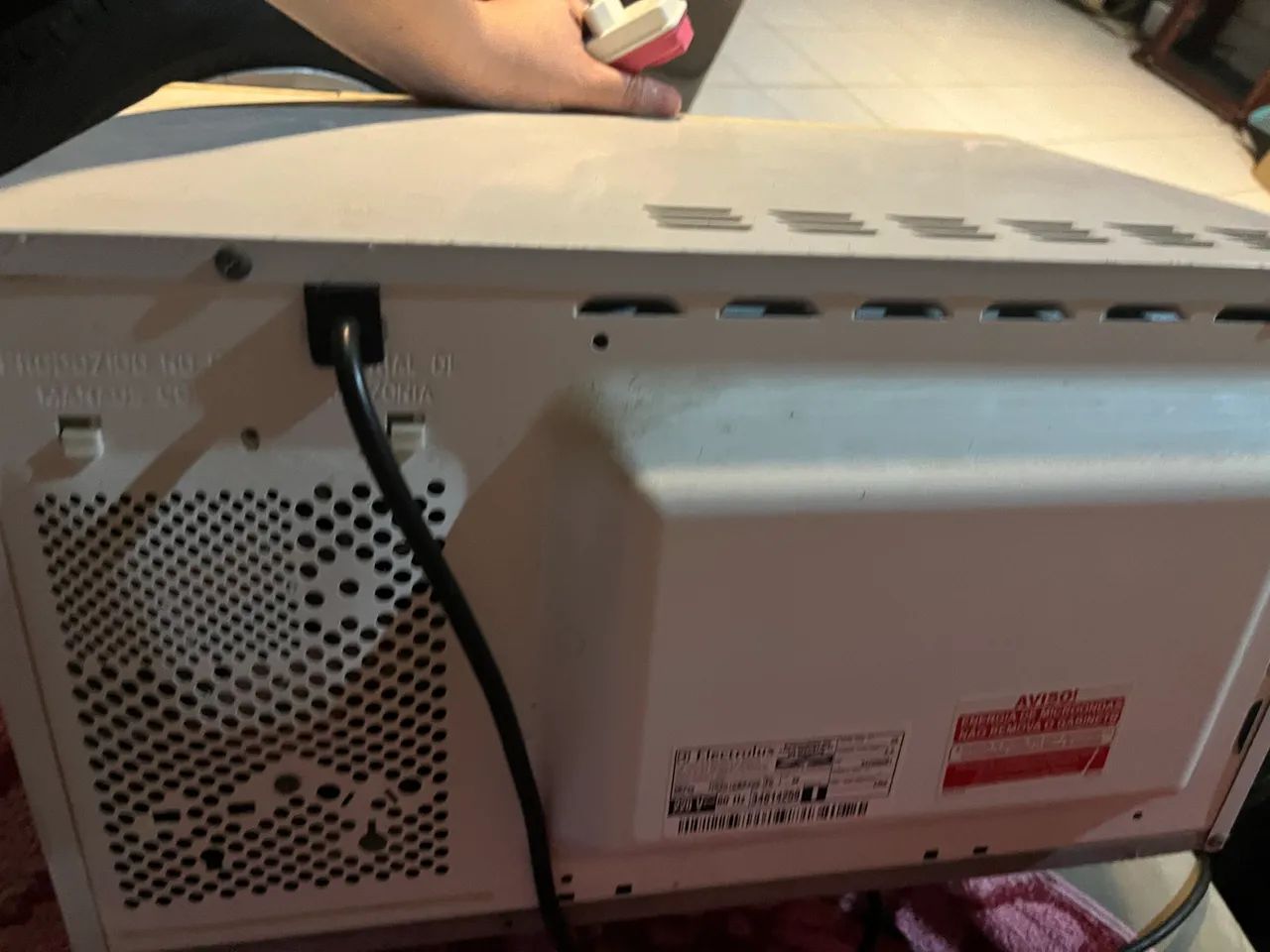  Microondas Electrolux para CONSERTO  - Foto 5