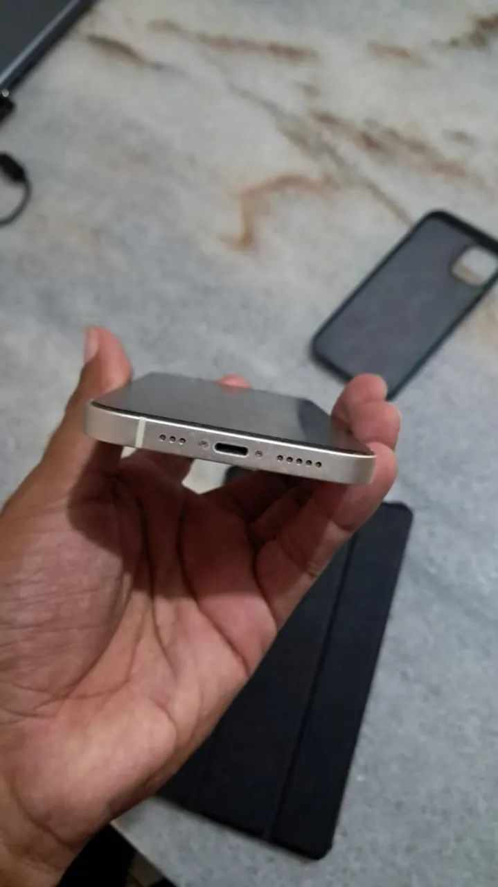 iPhone 12  - Foto 2