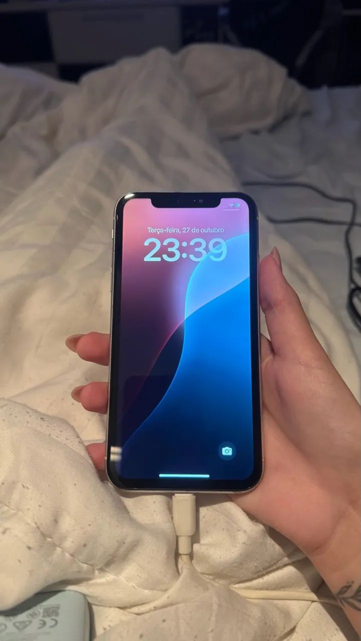 iPhone XR branco 