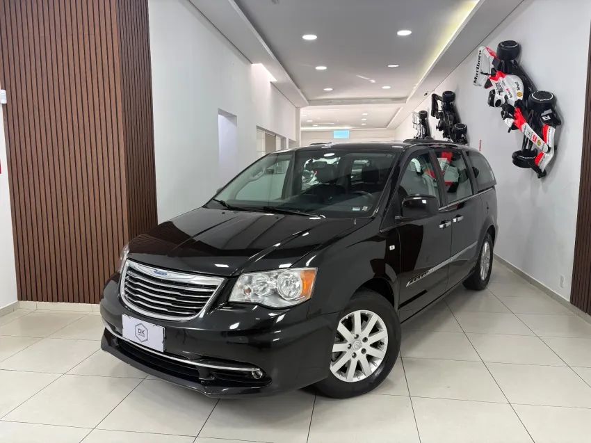 Chrysler Town & Country TOWN & COUNTRY Touring 3.6 V6 Aut. 2012