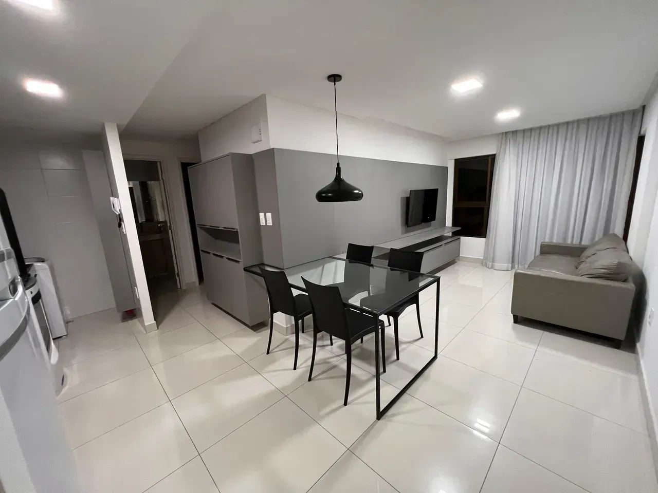 APTO MOBILIADO 2 QUARTOS, NASCENTE, LAZER COMPLETO