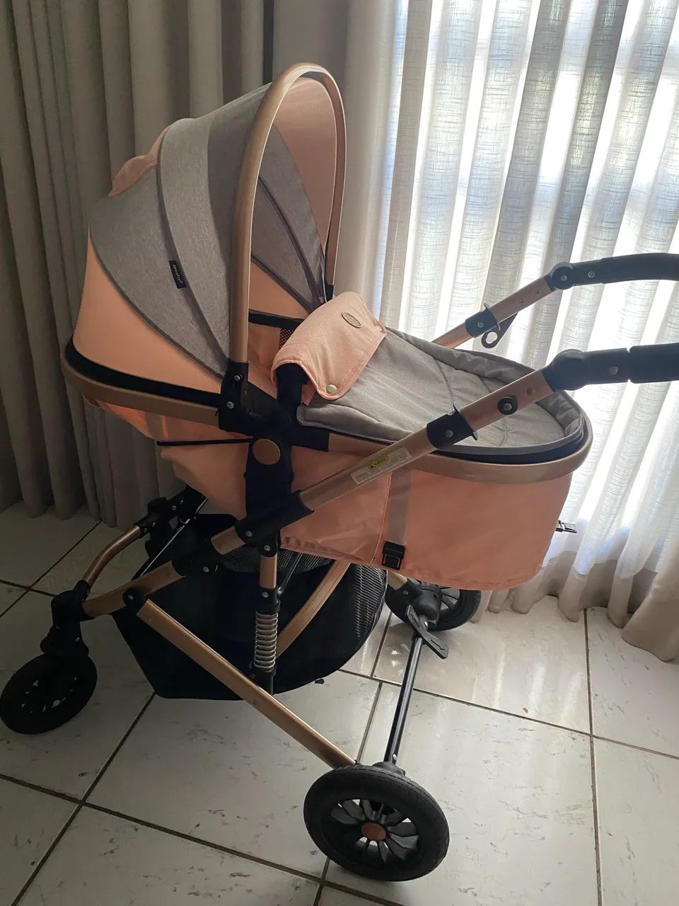 Carrinho de bebê europeu  - Foto 3