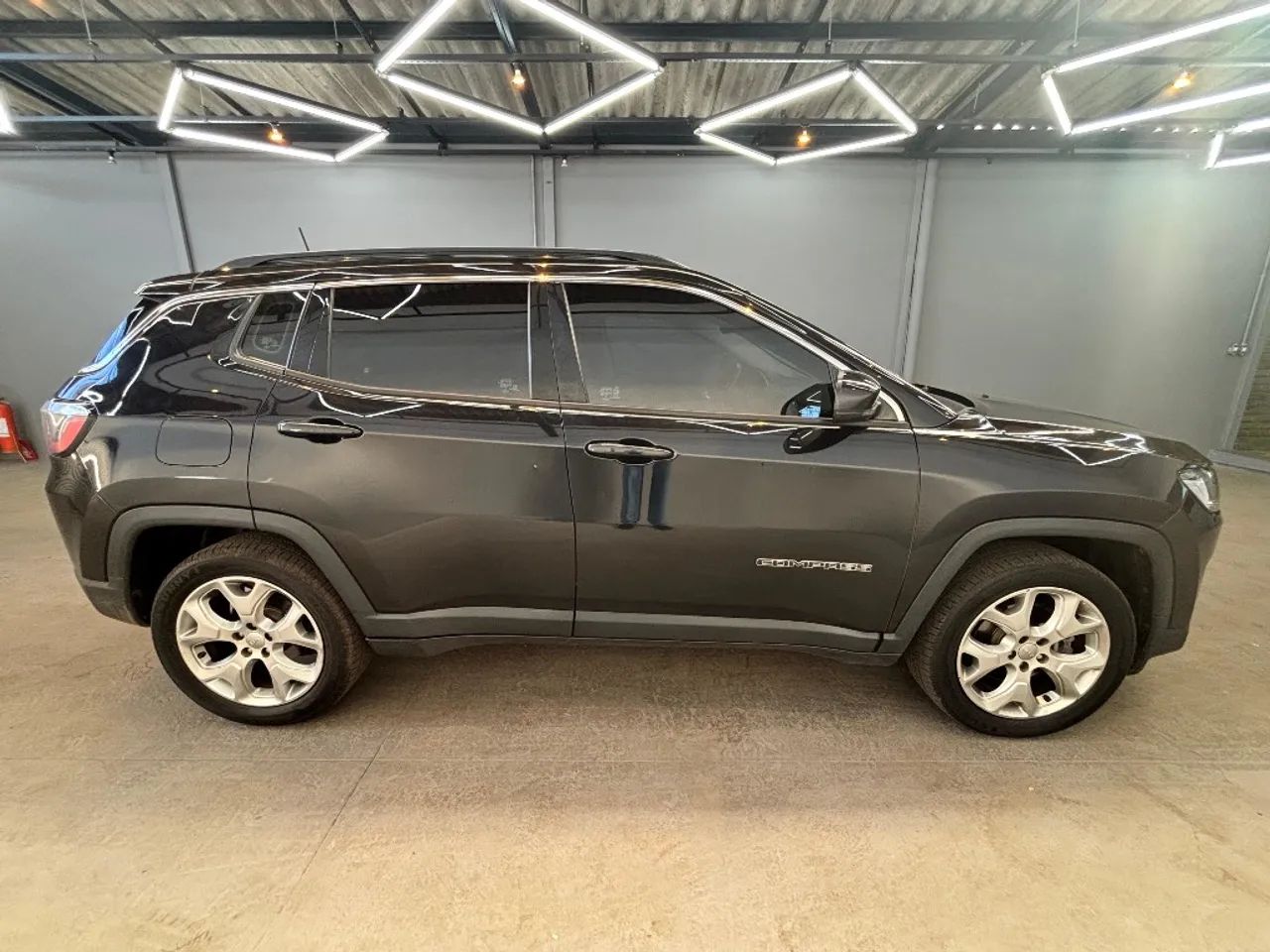 Jeep Compass Longitude 2.0 4X2 Flex 16V Aut. 2021 - Foto 5