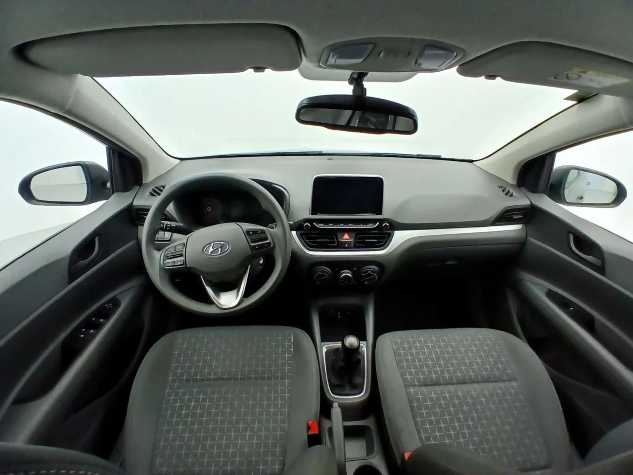 Hyundai HB20S Comfort 1.0 Flex 12V Mec., foto 15 de 18