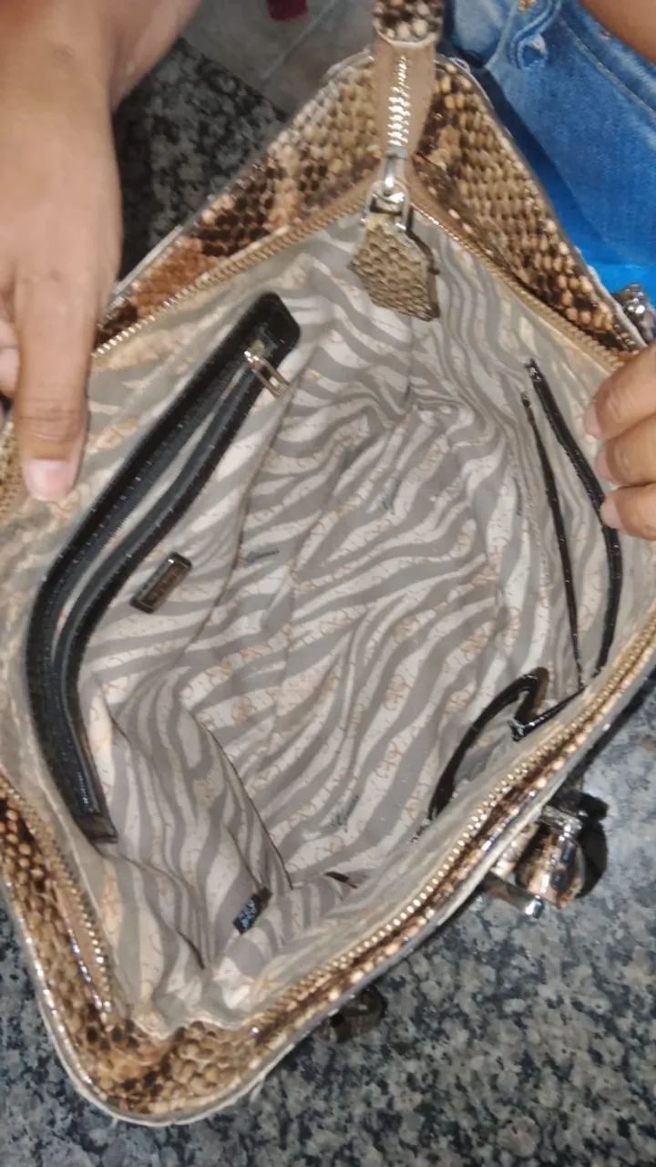 Bolsa Guess Est.1981 - Foto 4