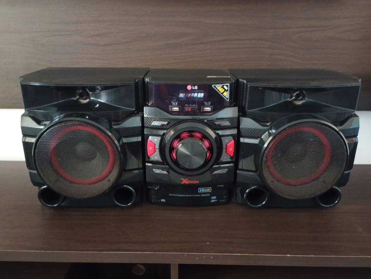 LG XBOOM 
