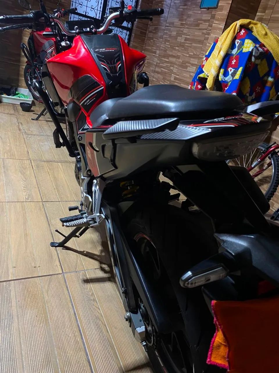 Twister 300f  - Foto 3