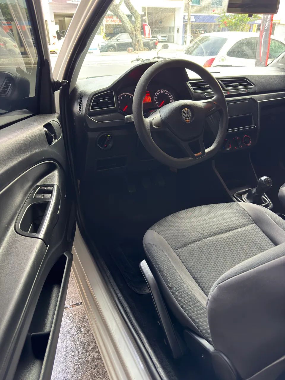 Volkswagen Saveiro Robust 1.6 Total Flex 8V 2021 - Foto 5