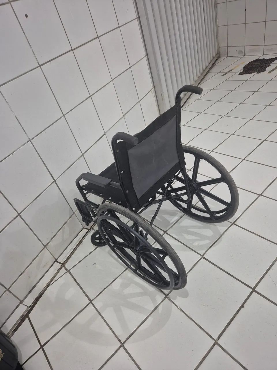 Cadeira de rodas - Foto 2