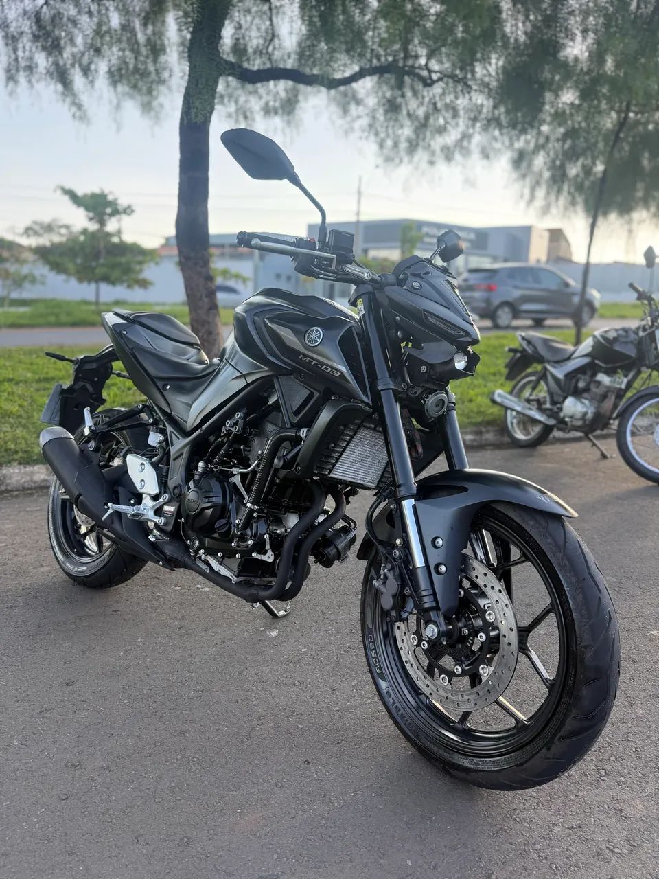 YAMAHA MT-03  - Foto 3