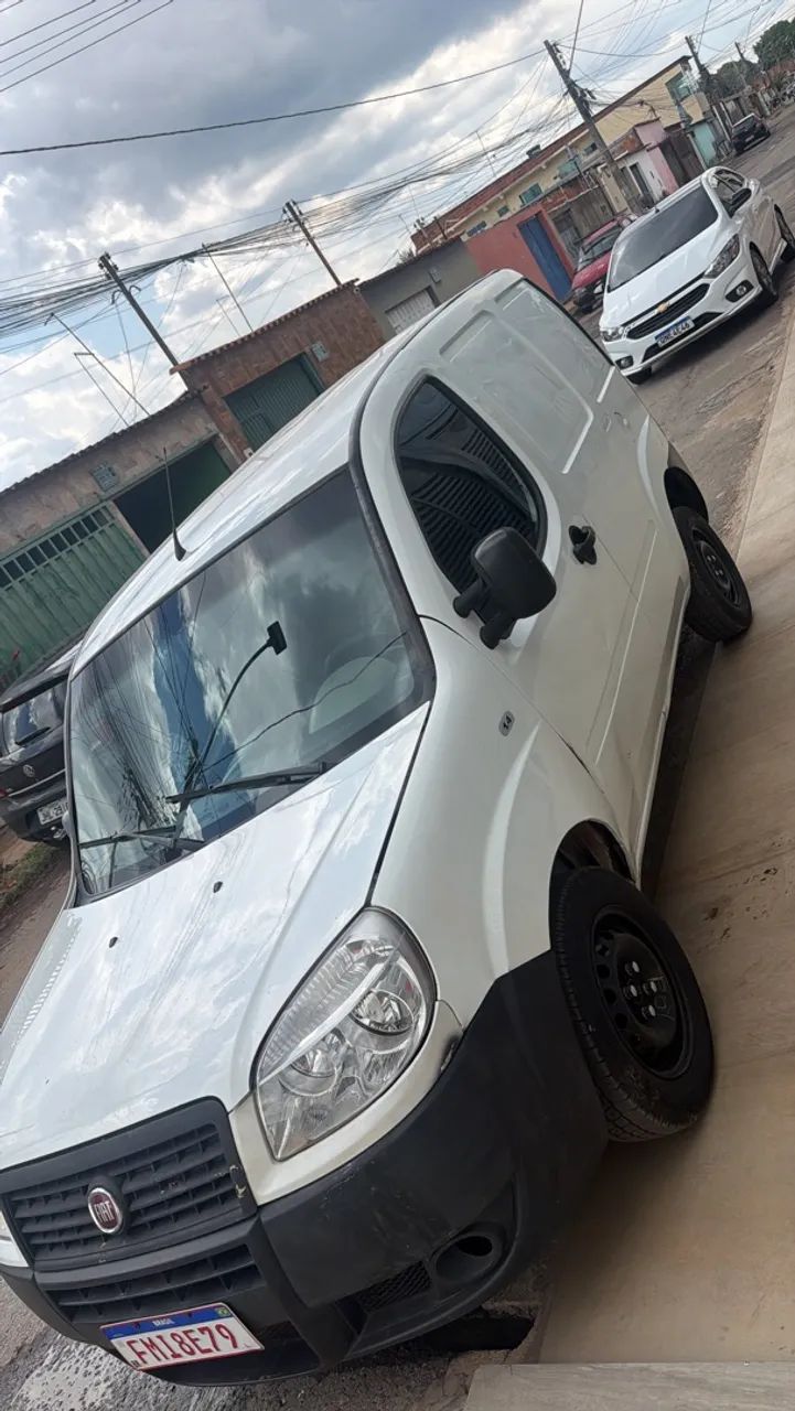 Fiat Doblo Cargo 1.4 MPI Fire Flex 8V 3P 2013 - Foto 2