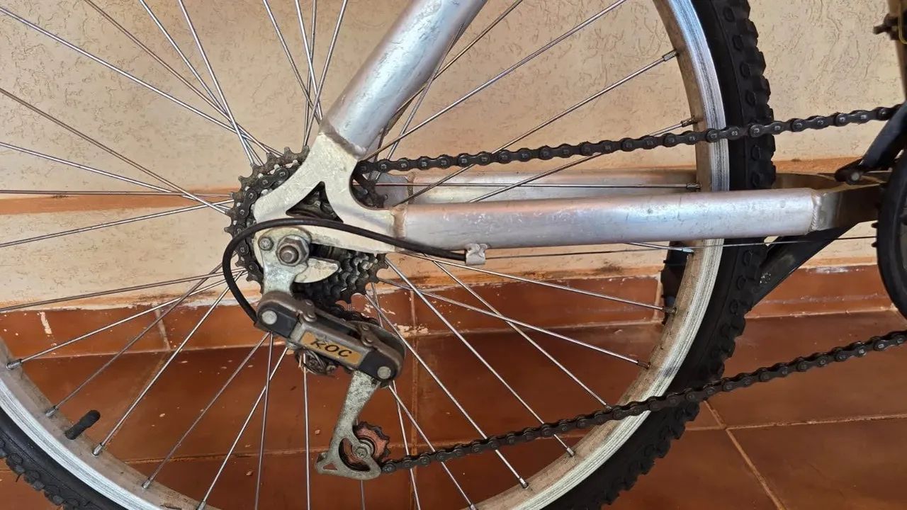Bicicleta  - Foto 2