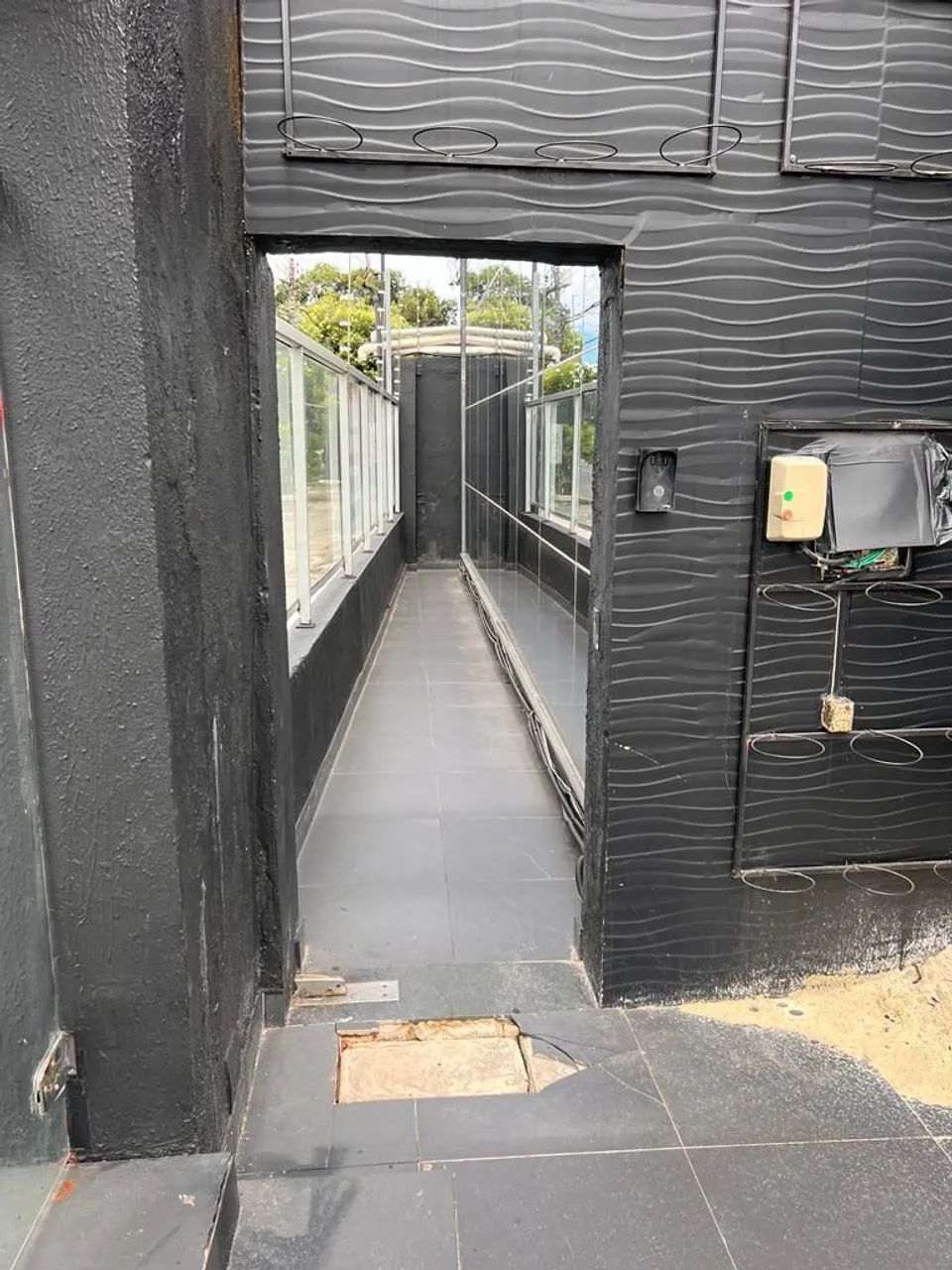 PRÉDIO  COMERCIAL 680m²/ ALMIRANTE TAMANDARÉ  - Foto 2