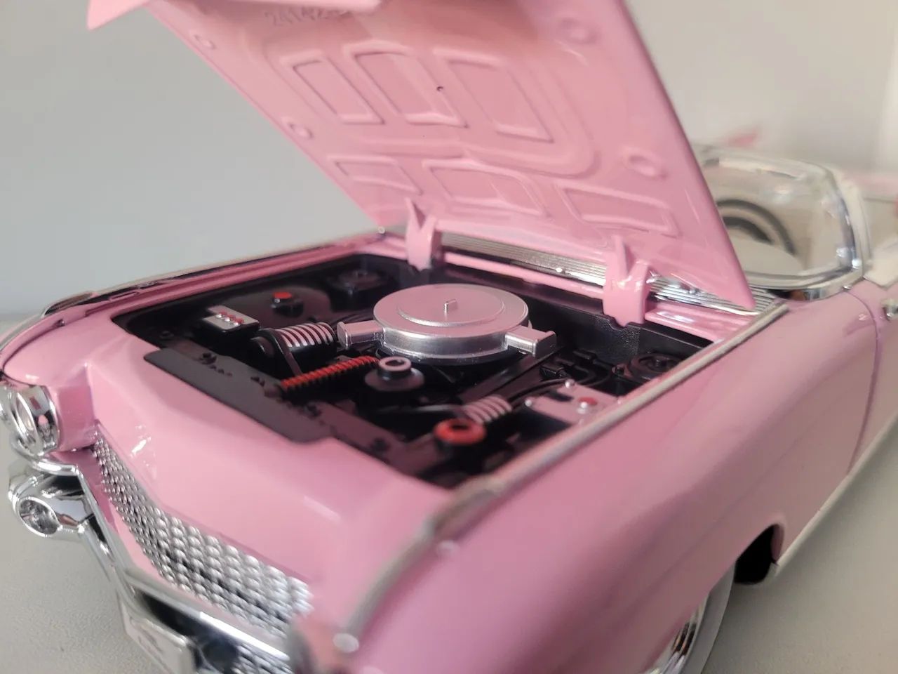 Miniatura Cadillac Eldorado Rosa - Foto 5