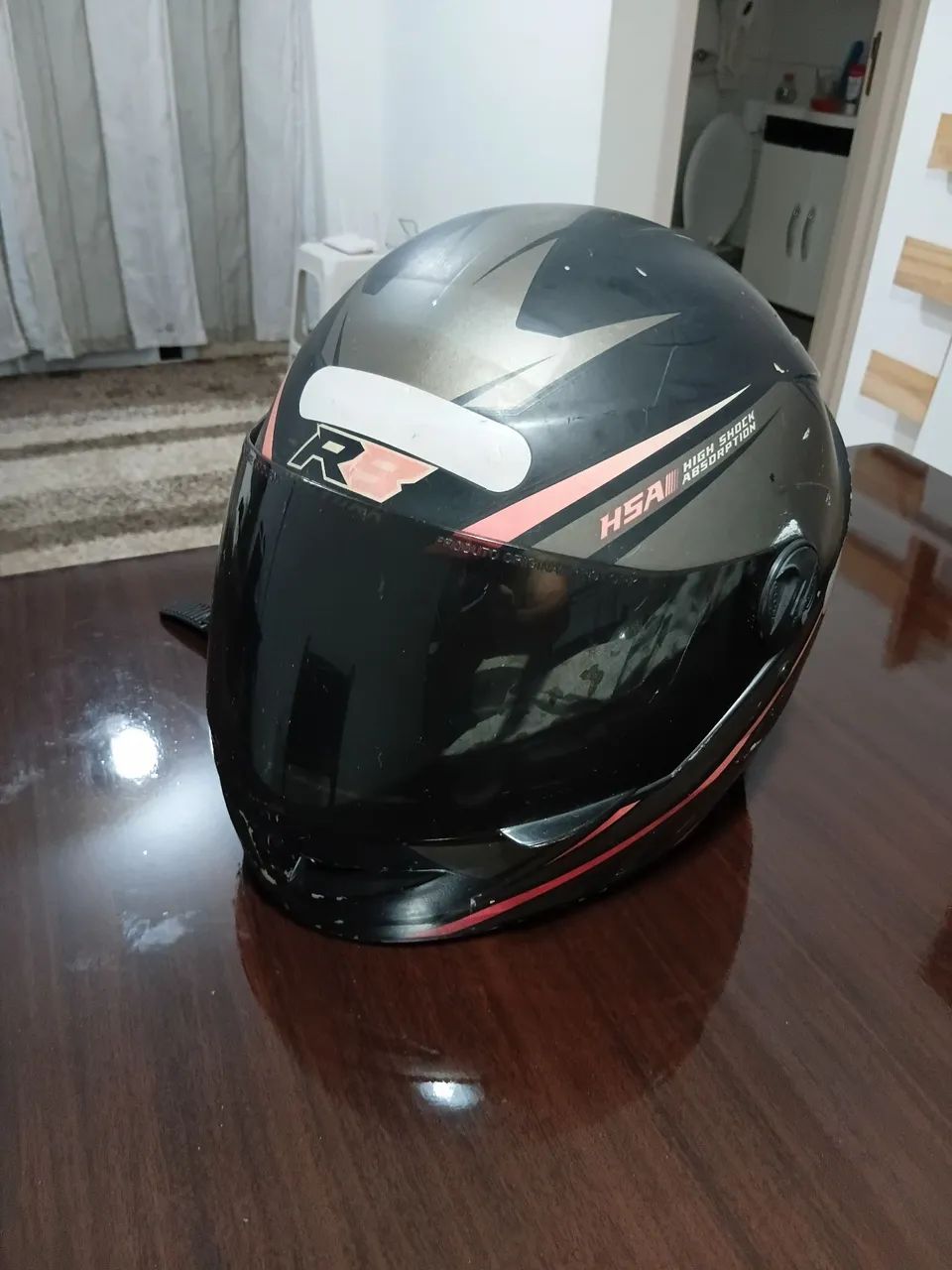 Vendo 2 capacetes por apenas 80 reais. - Foto 4
