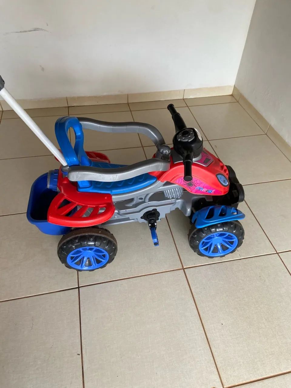 Motoca homem aranha. - Foto 2