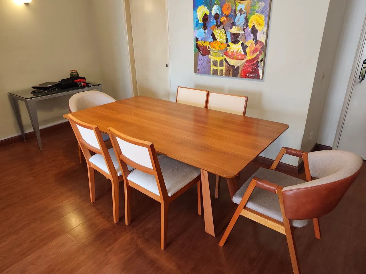 Mesa 1,80 x 1,00 com 6 cadeiras super nova