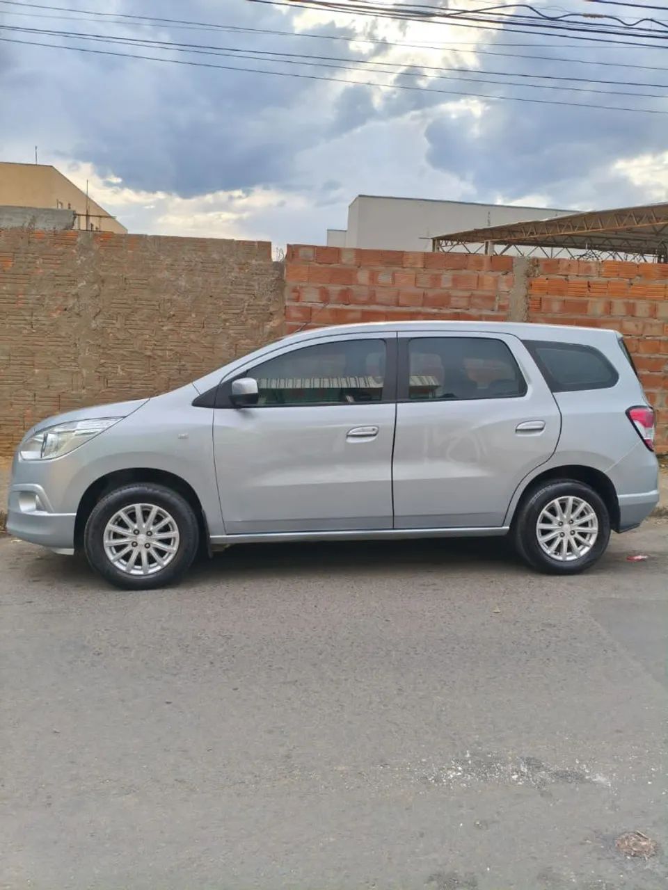 Chevrolet Spin LT 1.8 8V ECONO.FLEX 5P MEC. 2013