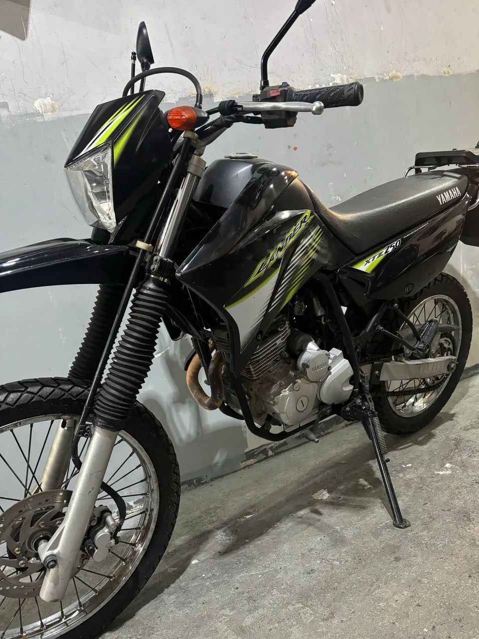 XTZ 250 LANDER  - Foto 4