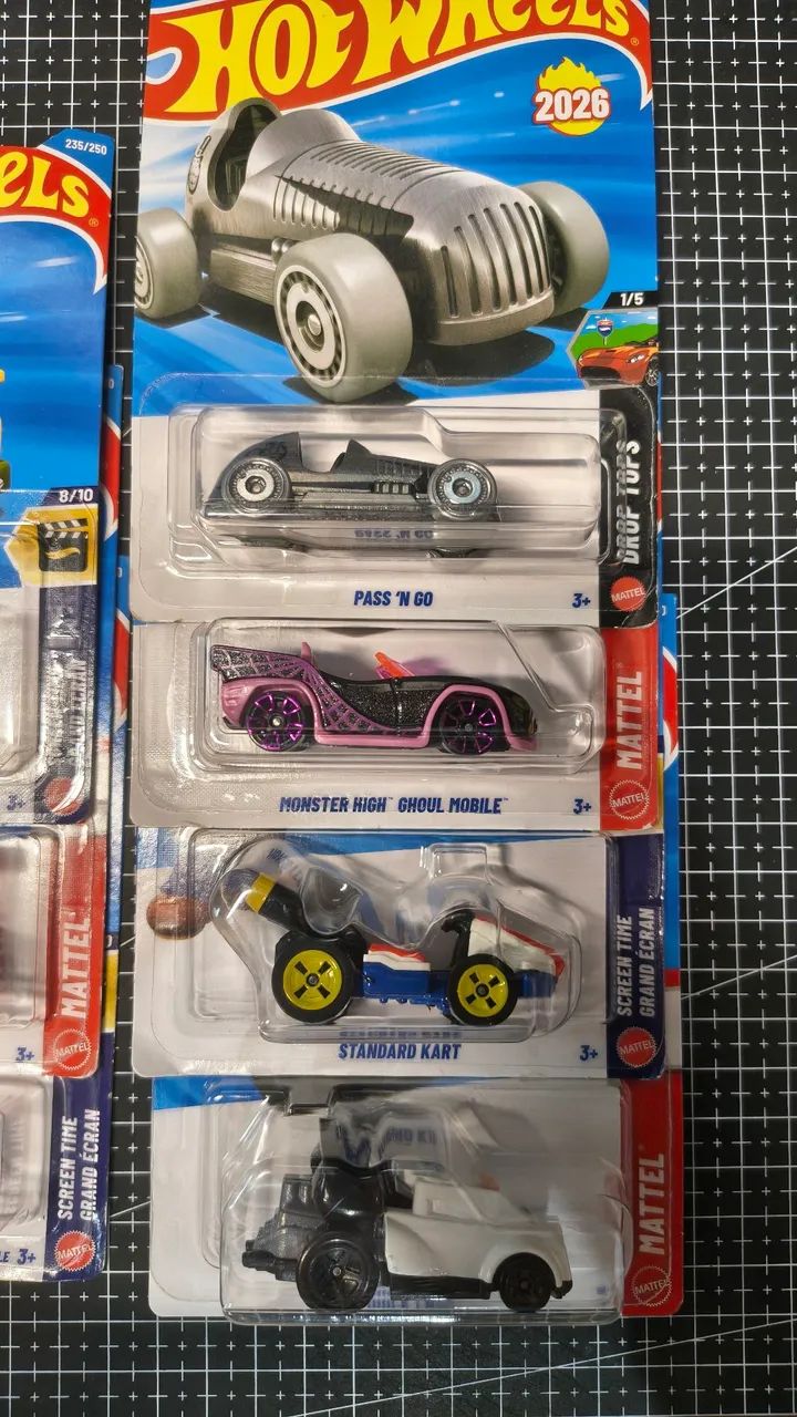 Lote temáticos Hotwheels  - Foto 2