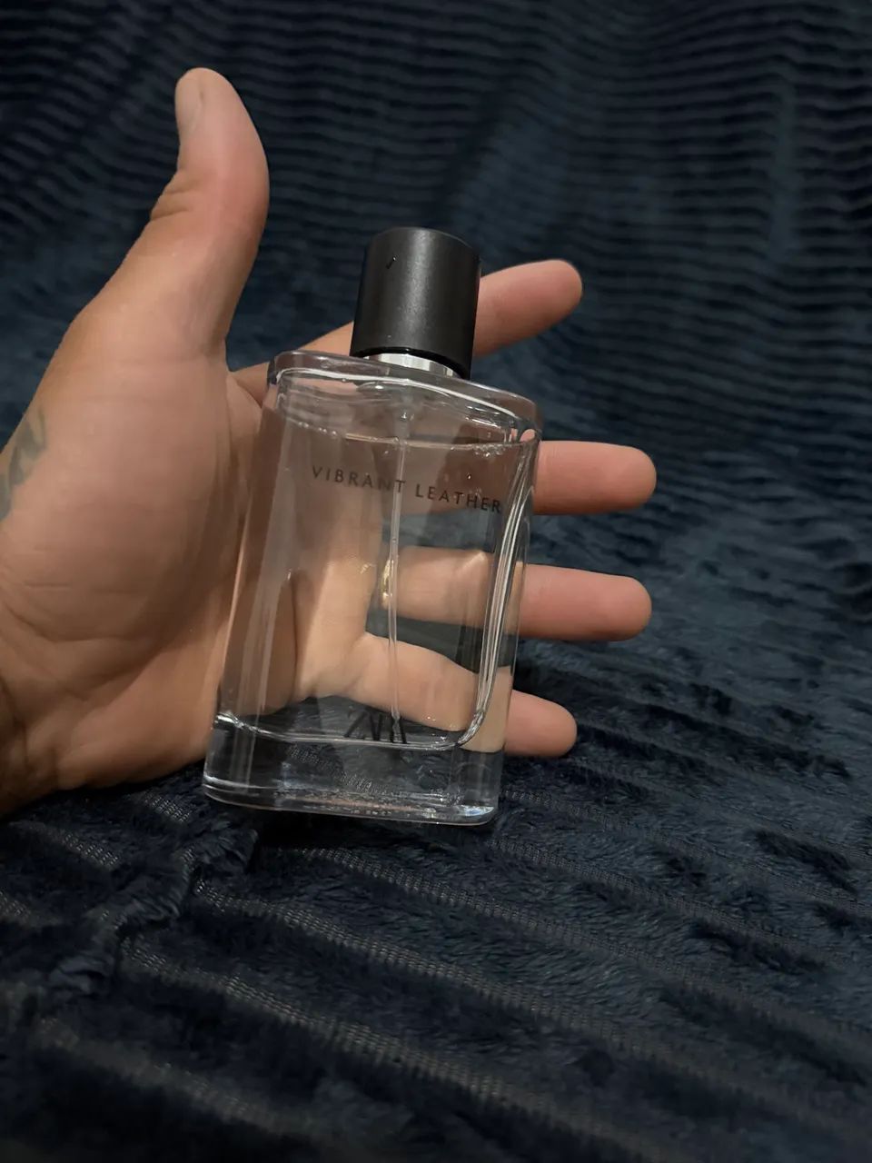 Perfume Zara Vibrant Leather100 ml - Foto 3