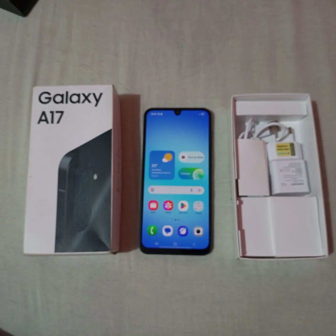 A17 256 GB