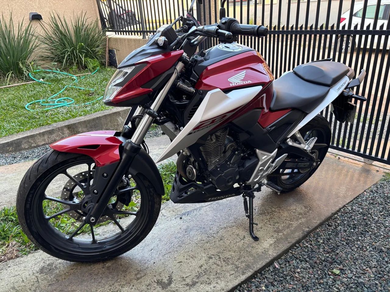 Moto Honda CB Twister 300f 2026/2026 - Foto 4
