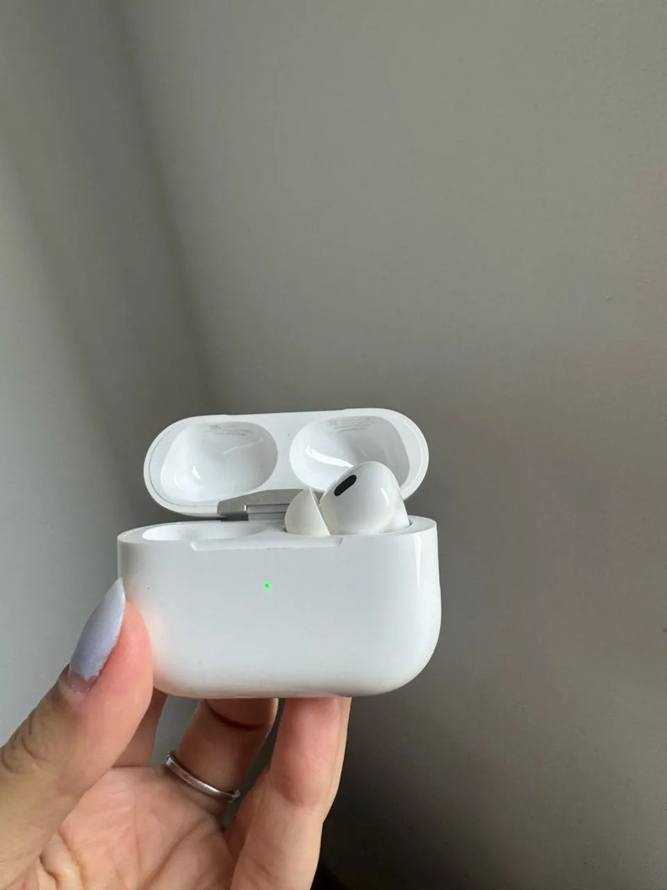 AirPods Pro 2 sem lado esquerdo 