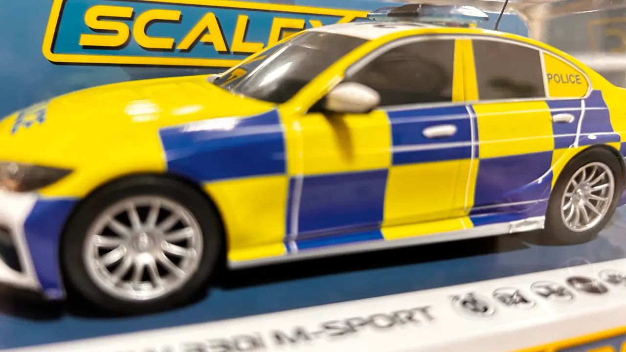 Carrinho Autorama Scalextric BMW 330i - Hobbies e coleções