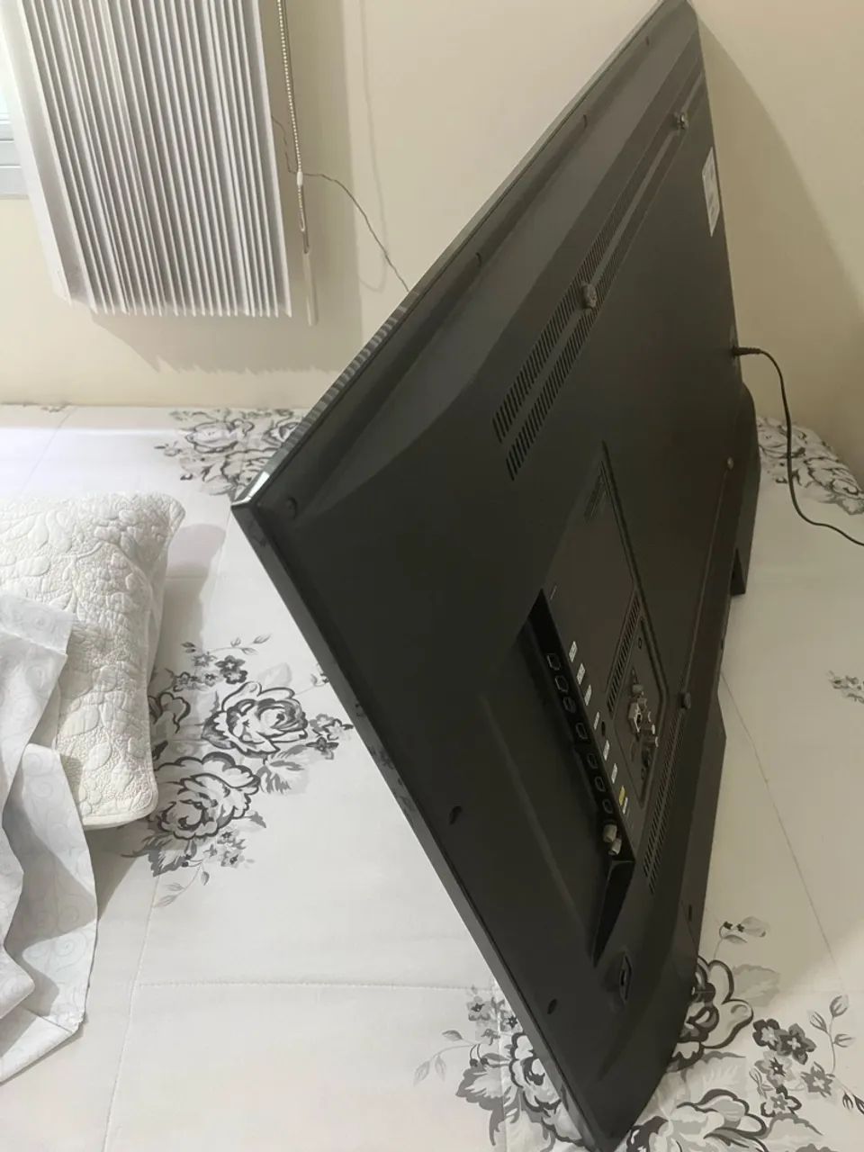 Vendo tv Samsung com defeito  - Foto 4