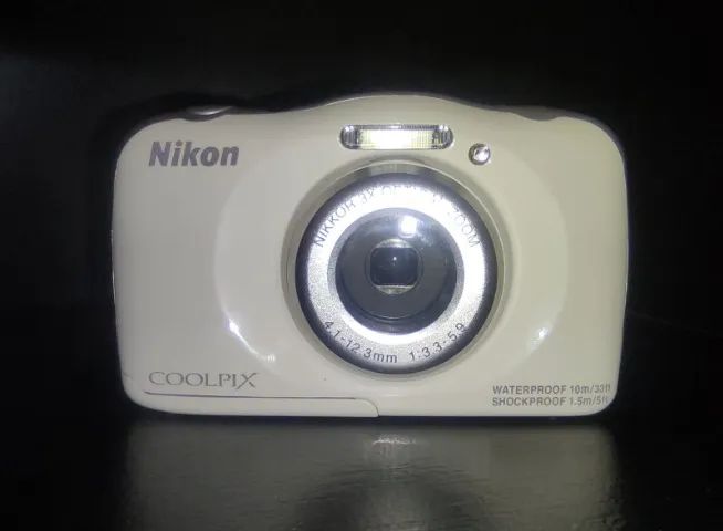 Cêmera Nikon S33